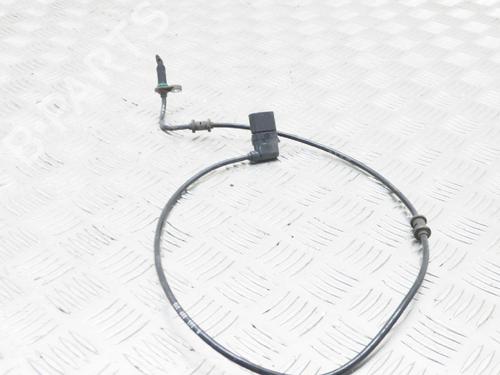 Electronic sensor MERCEDES-BENZ C-CLASS (W205) C 220 BlueTEC / d (205.003) | BP6774685M84 
