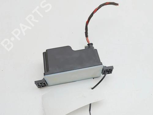 Used Electronic module Electronic module MERCEDES-BENZ C-CLASS (W205) C 200 BlueTEC / d (205.037) (136 hp) 40071099 40071099