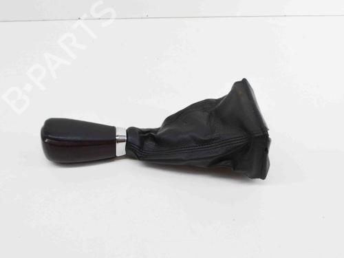 Used Shift knob TOYOTA LAND CRUISER PRADO (_J15_) 2.8 D-4D (GDJ150_, GDJ155_, GDJ150, GDJ151) (177 hp) 15622003