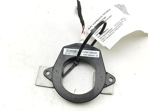 electronic-module-tesla-model-s-5yjs-2012-33390578 main image