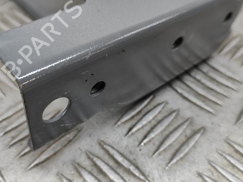 Høyre frontlyktstøtte AUDI Q4 E-TRON SUV (F4B) 40 | BP28556845C156 