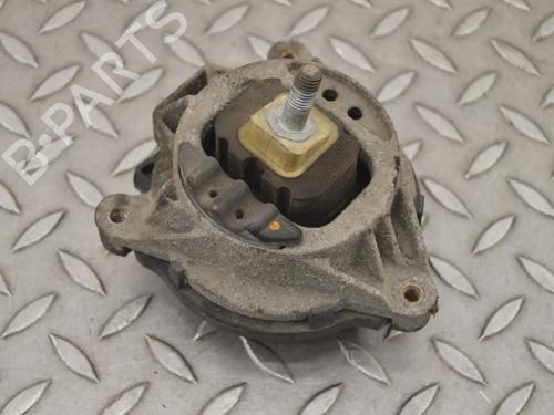 Used Engine mount BMW 1 (F20) 116 i (136 hp) 30232835