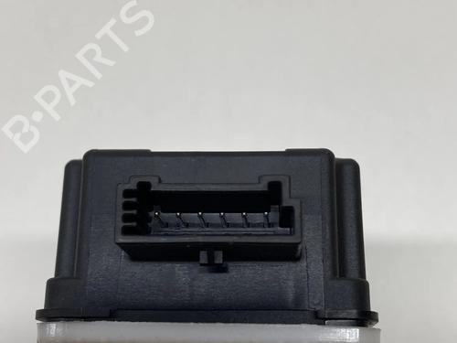 Módulo eletrónico TESLA MODEL 3 (5YJ3) EV AWD | BP28430616M83 