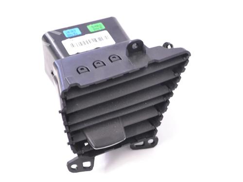 air-vent-tesla-model-s-5yjs-2012-33344986 main image