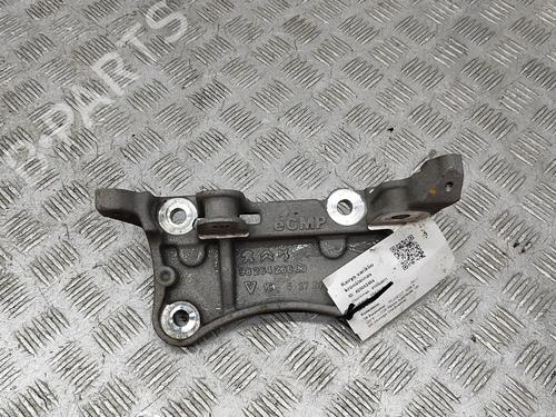 Used Support PEUGEOT 2008 II (UD_, US_, UY_, UJ_, UR_, UC_) e-2008 (UKZKXZ) (136 hp) 27784322