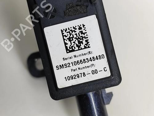 Camera TESLA MODEL 3 (5YJ3) EV AWD | BP28554542E14 