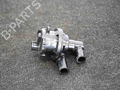Pompe de circulation d'eau TOYOTA RAV 4 IV (_A4_) 2.5 Hybrid (AVA42_) (155 hp) 14667783