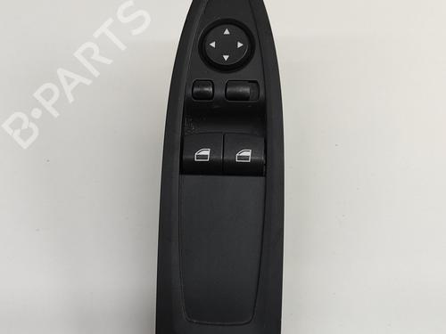 Used Right front window switch BMW 4 Coupe (F32, F82) M4 (431 hp) 26405609
