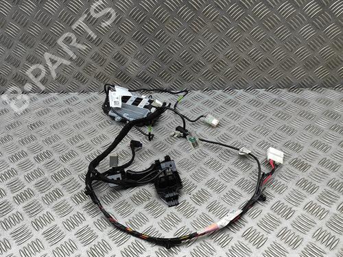 Used Electronic module Electronic module TESLA MODEL X (5YJX) 90D AWD (525 hp) 33382913 33382913