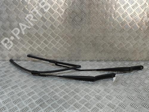 Used Front windshield wiper arm VW GOLF VII (5G1, BQ1, BE1, BE2) e-Golf (136 hp) 19937309