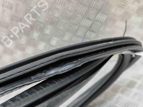 Rubber door seal OPEL MOKKA 1.2 (76) | BP28558190C142