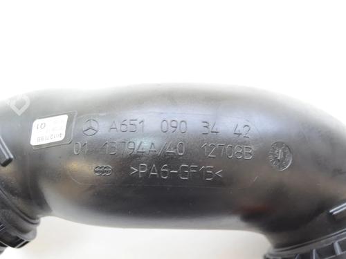 Intercooler pipe MERCEDES-BENZ C-CLASS (W205) C 220 BlueTEC / d (205.002, 205.004) | BP30242904M127 