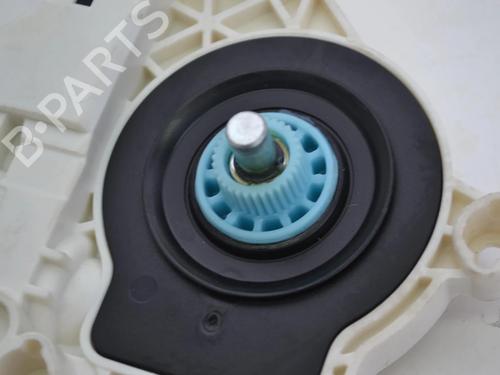 Used Left rear window motor Left rear window motor AUDI Q5 (8RB) 2.0 TDI (136 hp) 33347514 33347514