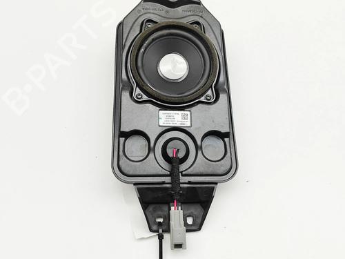 Speaker ASTON MARTIN DBX 4.0 All-wheel Drive | BP36809453E2 - Image 4