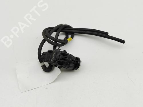 Used Washer pump MAZDA CX-5 (KE, GH) 2.2 D AWD (KE2AW) (150 hp) 30131141
