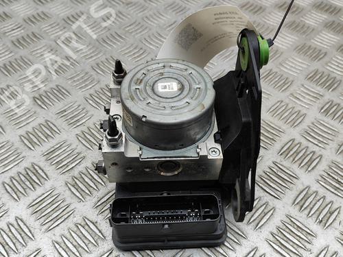 Used ABS pump VW GOLF VIII (CD1, DA1) 2.0 TSI R 4motion (320 hp) 30005104