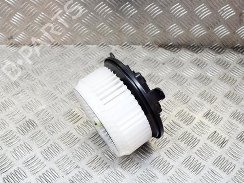 Heater blower motor LAND ROVER RANGE ROVER IV (L405) 3.0 SDV6 4x4 | BP8935832M62 