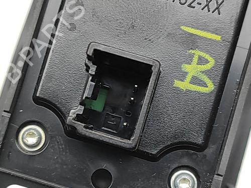 Right front window switch FORD FOCUS III 1.0 EcoBoost | BP30108847I26 