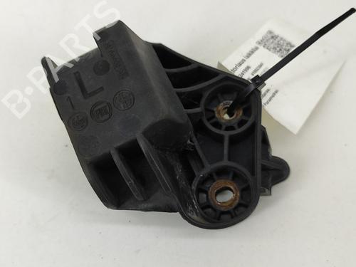 Used Support FIAT 500L (351_, 352_) 1.6 D Multijet (199LYD1B) (105 hp) 23247817