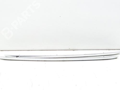 Used Roof bars Roof bars LEXUS RX (_L2_) 450h AWD (GYL25_, GYL26_, GYL25, GYL26, GYL25R, GYL26R) (313 hp) 7798743 7798743