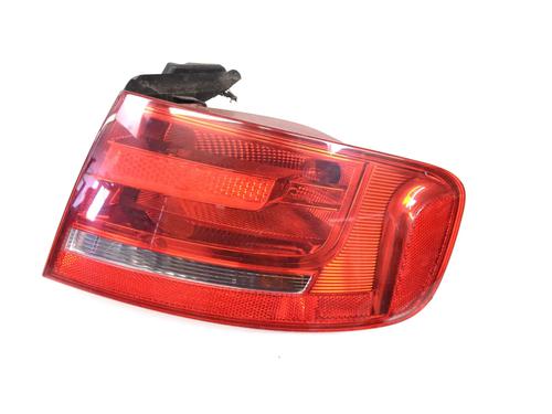 right-taillight-audi-a4-b8-8k2-2007-2008-2009-2010-2011-2012-2013-2014-2015-2016-2017-33346835 main image