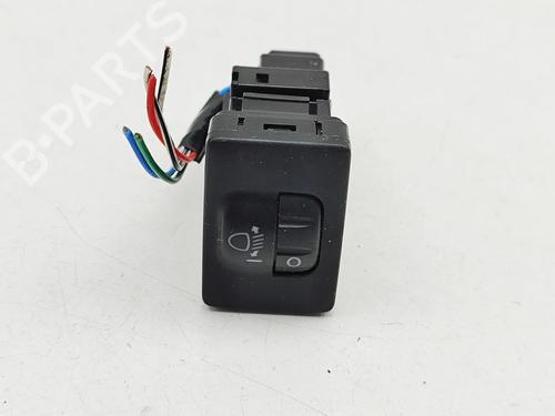 Used Switch Switch TOYOTA HILUX VIII Pickup (_N1_) 2.4 D 4WD (GUN125_, GUN125R) (150 hp) 34037368 34037368
