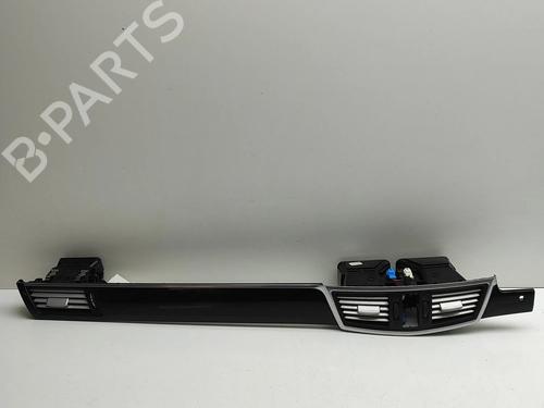 Used Air vent Air vent MERCEDES-BENZ E-CLASS (W212) E 220 CDI / BlueTEC (212.001, 212.002) (170 hp) 33383878 33383878