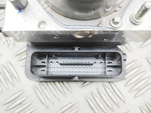 ABS pump TESLA MODEL 3 (5YJ3) EV | BP40014504M43 - Image 7