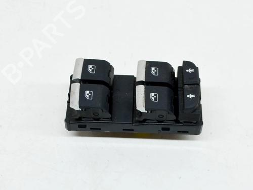 Used Right front window switch Right front window switch AUDI A4 B9 Avant (8W5, 8WD) 1.4 TFSI (150 hp) 7267012 7267012