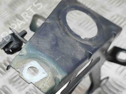 Right headlight support BMW 7 (F01, F02, F03, F04) 730 d | BP27781101C156 