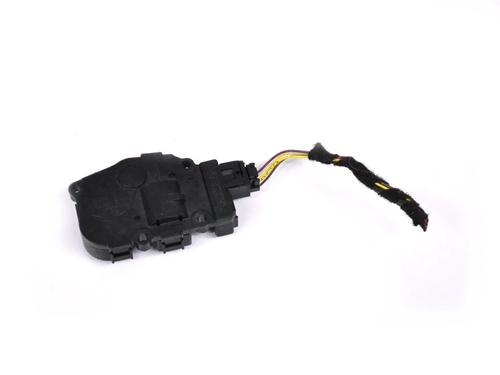 Used Electronic module Electronic module LAND ROVER RANGE ROVER SPORT II (L494) 3.0 SDV6 4x4 (306 hp) 30228395 30228395