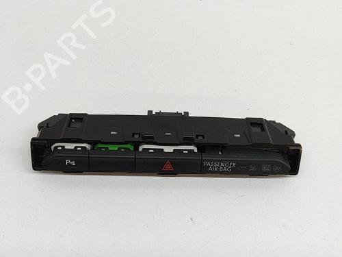 Used Switch Switch VW PASSAT B8 (3G2, CB2) 1.6 TDI (120 hp) 20676276 20676276