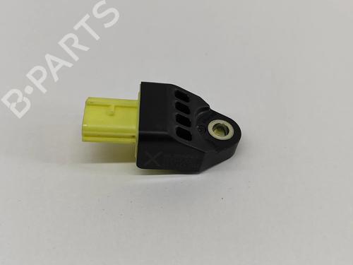 Used Electronic sensor Electronic sensor TOYOTA GT 86 Coupe (ZN6_) 2.0 (ZN6AC_, ZN6BC_, ZN6K) (200 hp) 18739642 18739642