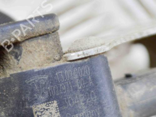 Electronic sensor TESLA MODEL X (5YJX) P100D AWD | BP15376954M84