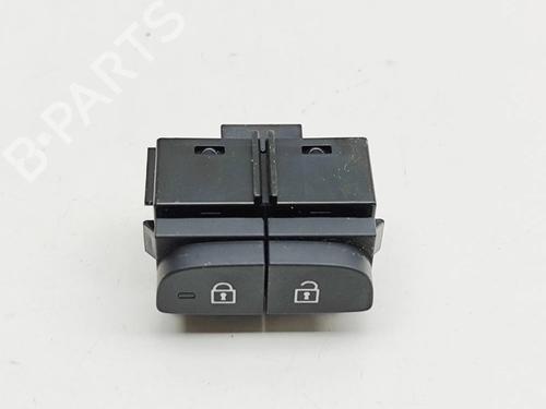 Used Switch Switch VOLVO C40 (539) Recharge AWD (408 hp) 33378665 33378665