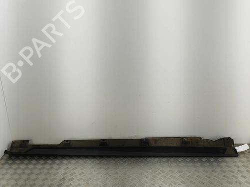 Højre sidekjole FORD FOCUS III 1.0 EcoBoost (125 hp) 30108158