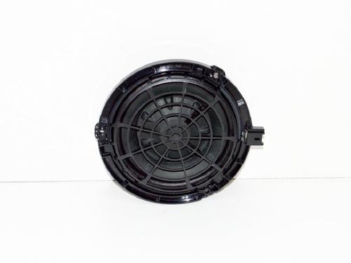Used Speakers Speakers PEUGEOT 3008 II SUV (MC_, MR_, MJ_, M4_) 1.2 THP/ PureTech 130 (MRHNSM, MRHNSU, MRHNSJ, MRHNYW,... (131 hp) 7798558 7798558