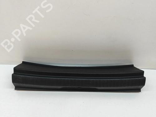 Used Tailgate trim Tailgate trim 27793670 27793670