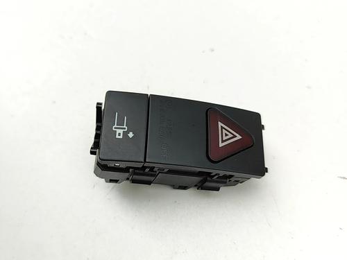 Warning switch MERCEDES-BENZ E-CLASS Convertible (A207) E 250 CGI (207.447) | BP40262468I22 - Image 3