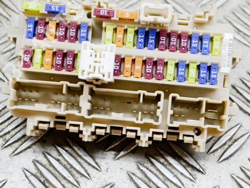 Fuse box NISSAN QASHQAI II SUV (J11, J11_) 1.2 DIG-T | BP9629746E1 