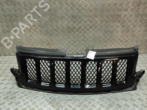 Grill JEEP GRAND CHEROKEE IV (WK, WK2) 3.0 CRD V6 4x4 (241 hp) 32458735