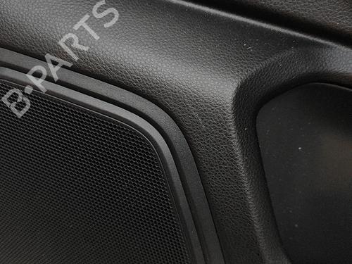 Rear right panel PORSCHE MACAN (95B) 3.0 S Diesel | BP31047116C61 