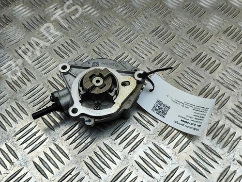 Used Vacuum pump CITROËN C3 III (SX) 1.2 THP 110 (SXHNPS, SXHNZT, SXHNZ6) (110 hp) 29812575