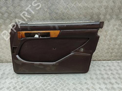 Forreste højre beklædning Forreste højre beklædning MERCEDES-BENZ S-CLASS (W126) 300 SD (126.120) (125 hp) 33882401 33882401