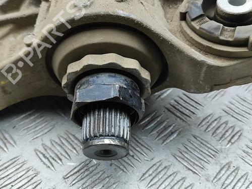 Rear differential LAND ROVER DISCOVERY V (L462) D300 MHEV 4x4 | BP32459156M24 