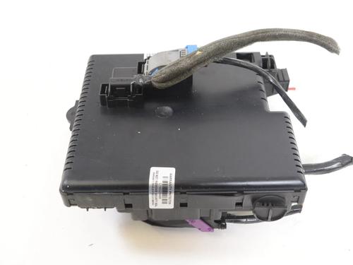 Fuse box VOLVO V70 II (285) 2.4 D | BP9898486E1 