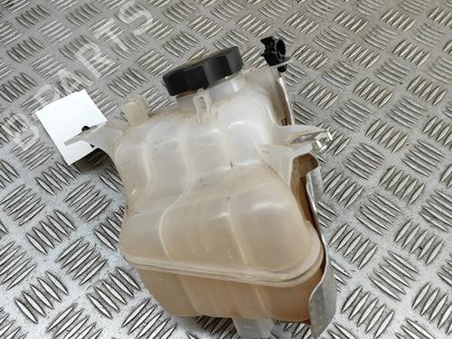 ekpansionstank-alfa-romeo-stelvio-949_-2016-28434775 main image