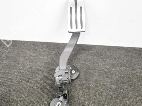 pedal-tesla-model-x-5yjx-p90d-awd-be5c9f836aa-2013-7797397 main image