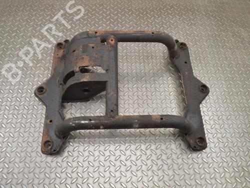 Used Gearbox mount LAND ROVER RANGE ROVER III (L322) 3.0 D 4x4 (177 hp) 30231133