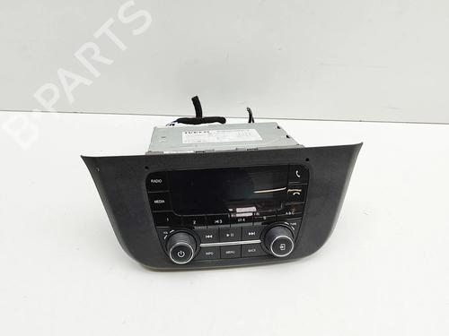 Used Electronic module Electronic module IVECO DAILY VI Platform/Chassis 35S18, 35C18, 40C18, 45C18, 50C18, 60C18, 65C18, 70C18 (179 hp) 33396052 33396052